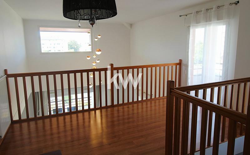 Duplex - 130 m² - 5 pièces