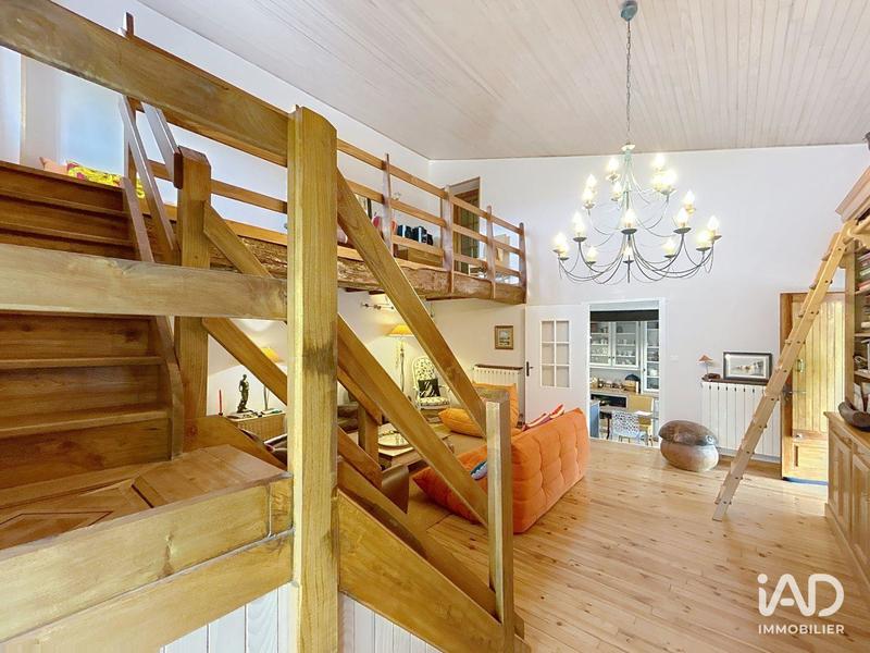 Maison - 174 m² - 6 pièces