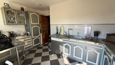 Maison - 90 m² - 6 pièces