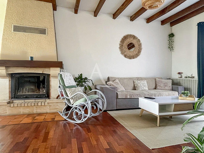 Maison - 88 m² - 4 pièces