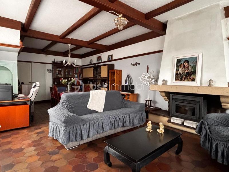 Maison ancienne - 115 m² - 4 pièces