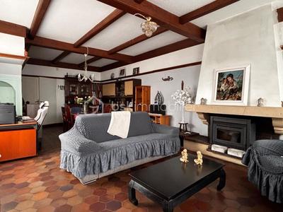 Maison ancienne - 115 m² - 4 pièces