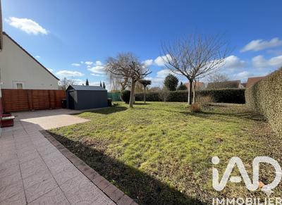 Maison - 257 m² - 9 pièces