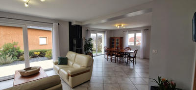 Maison - 142 m² - 6 pièces