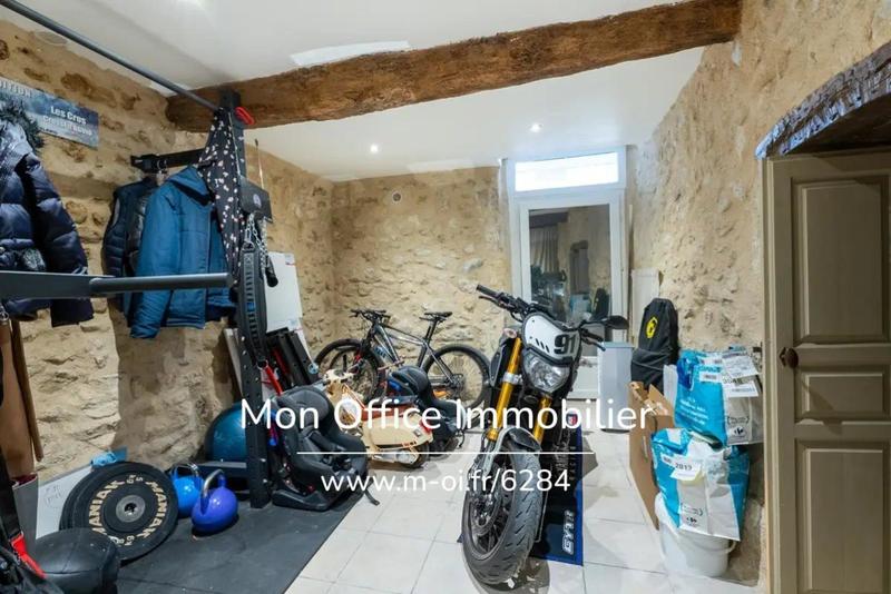 Maison de village - 87 m² - 3 pièces