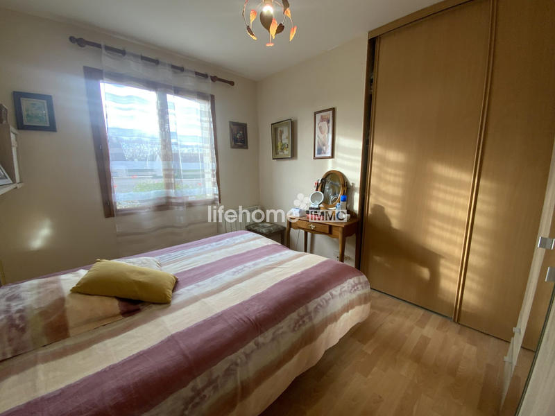 Maison traditionnelle - 98 m² - 4 pièces