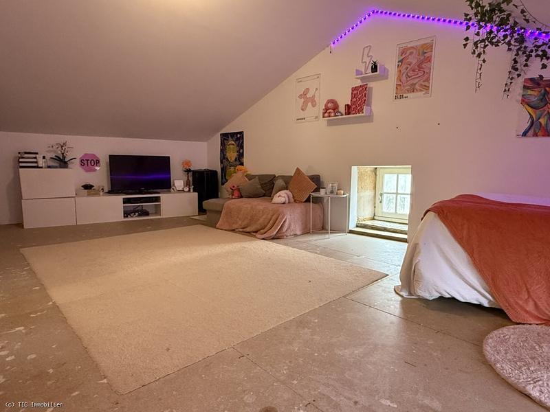 Maison de village - 315 m² - 11 pièces