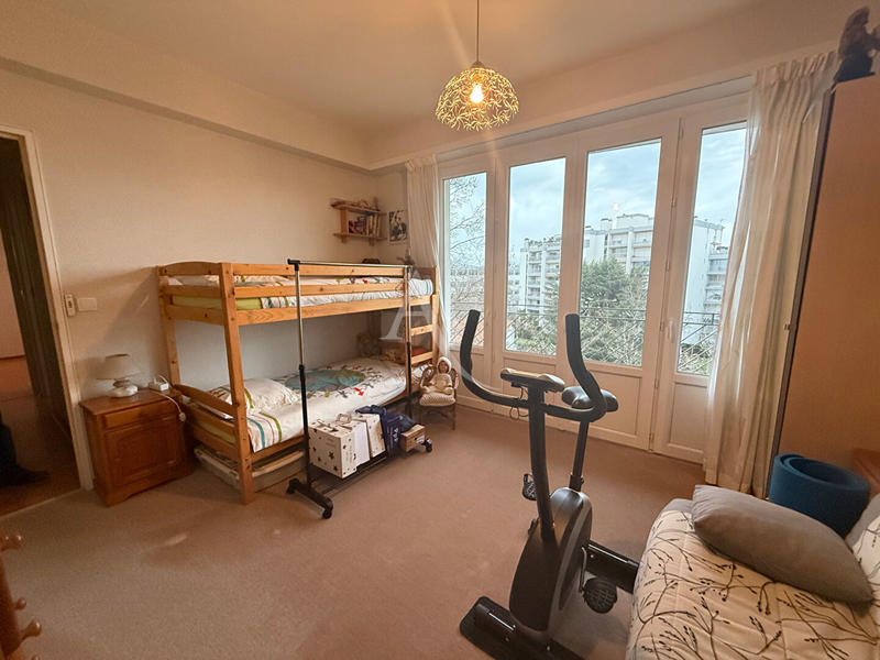 Appartement - 102 m² - 5 pièces