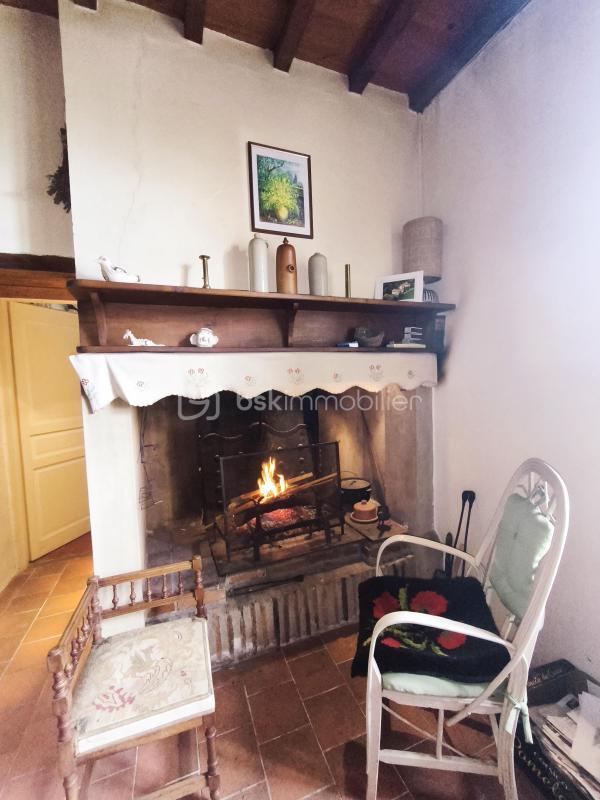 Maison ancienne - 98 m² - 8 pièces