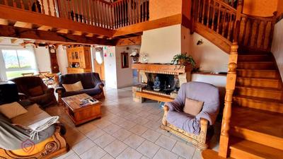 Villa - 186 m² - 6 pièces