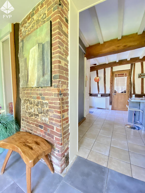 Propriété - 272 m² - 10 pièces