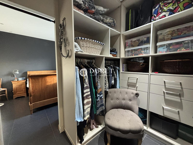 Maison - 182 m² - 6 pièces