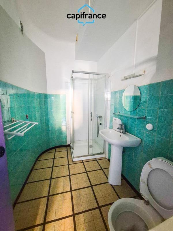 Appartement - 80 m² - 3 pièces