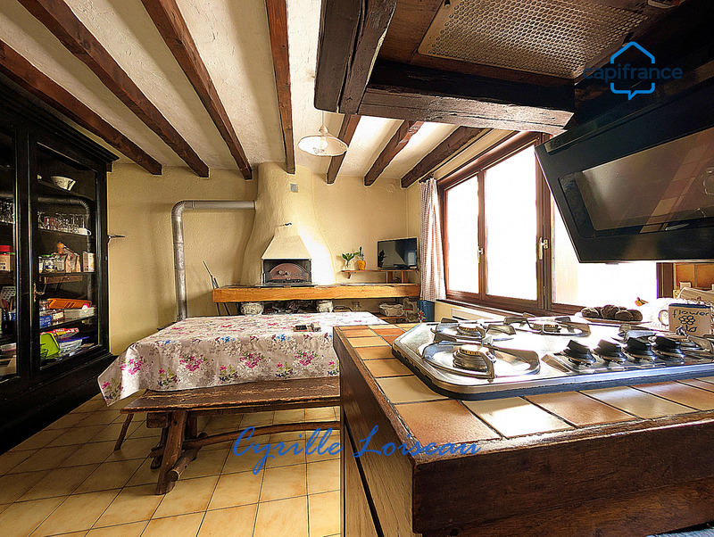 Maison - 177 m² - 6 pièces