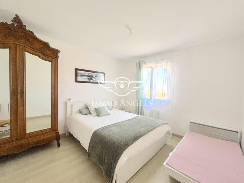 Maison traditionnelle - 107 m² - 4 pièces