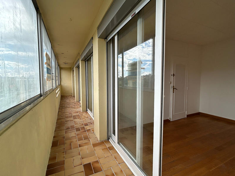 Appartement - 79 m² - 4 pièces