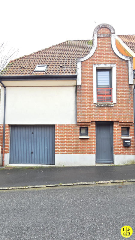 Maison - 91 m² - 5 pièces