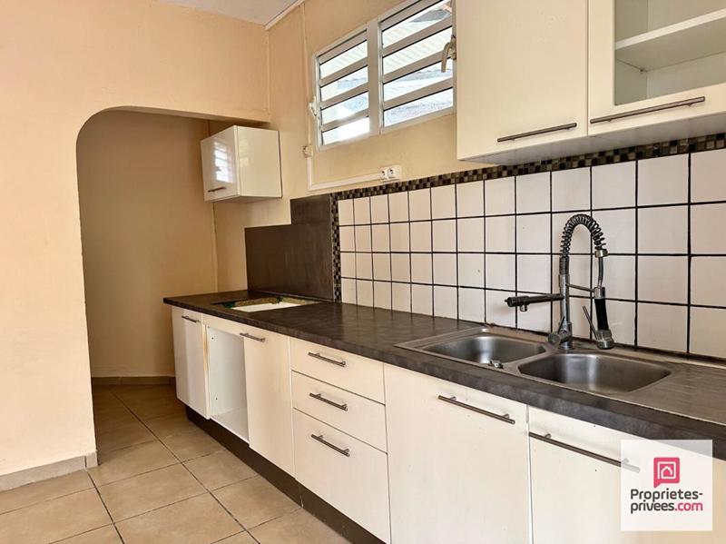 Maison - 104 m² - 4 pièces