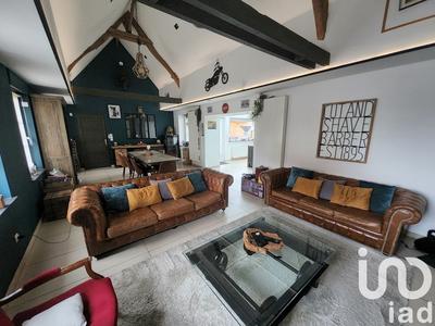 Maison - 311 m² - 11 pièces