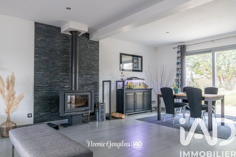 Maison - 168 m² - 7 pièces