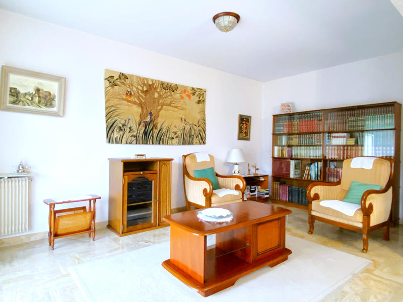 Appartement - 96 m² - 4 pièces