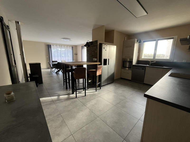 Villa - 92 m² - 4 pièces