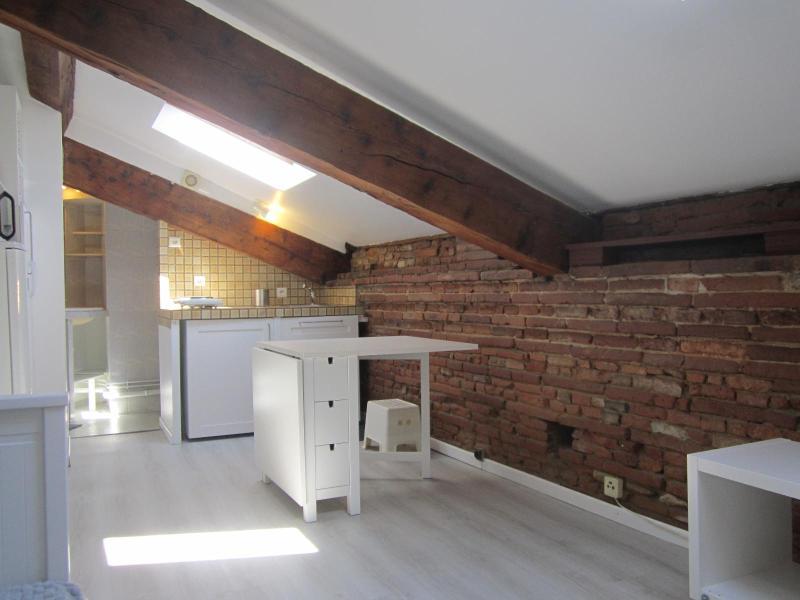 Studio - 14 m² - 1 pièce