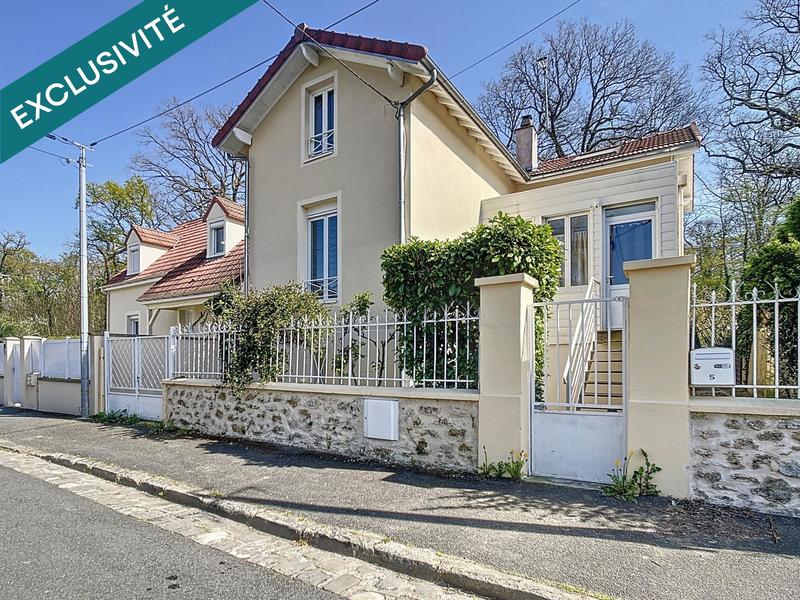 Maison - 94 m² - 5 pièces