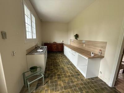 Maison - 200 m² - 6 pièces