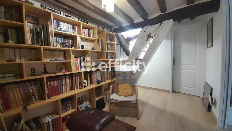 Appartement - 99 m² - 4 pièces