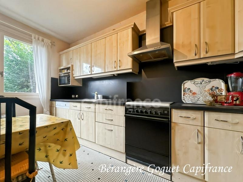 Maison - 174 m² - 8 pièces