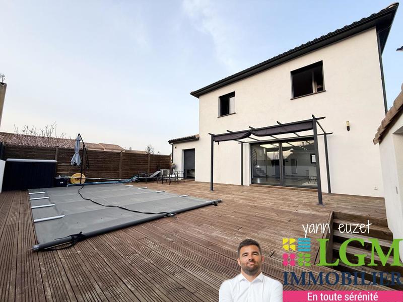 Maison - 170 m² - 7 pièces