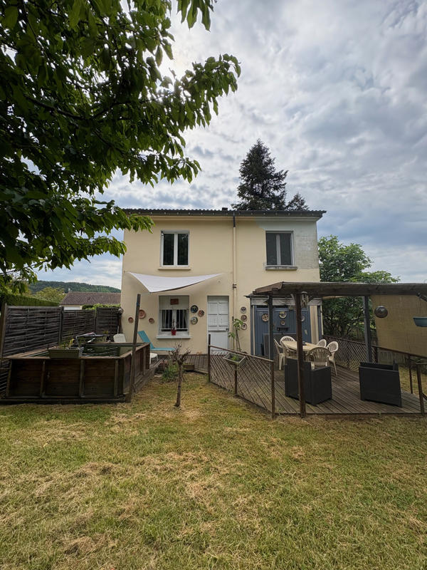 Maison - 100 m² - 5 pièces