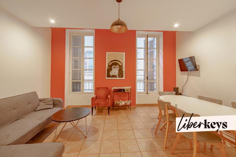 Appartement - 75 m² - 5 pièces