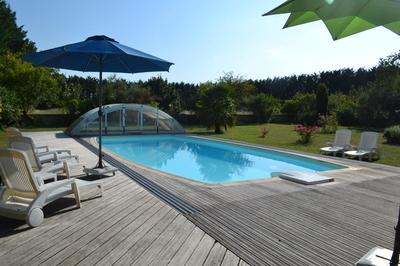 Propriété - 515 m² - 11 pièces