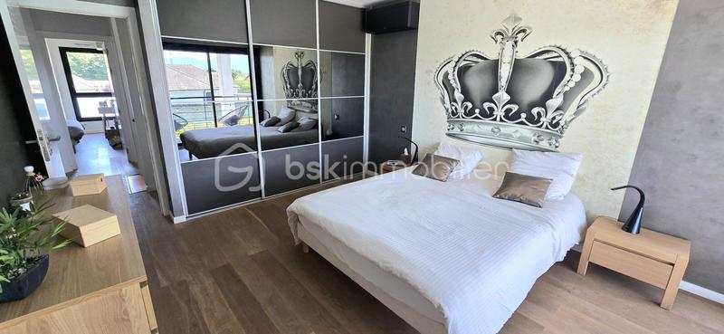 Villa - 165 m² - 7 pièces