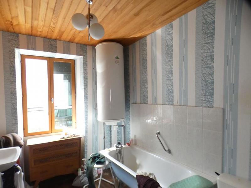 Maison - 144 m² - 7 pièces