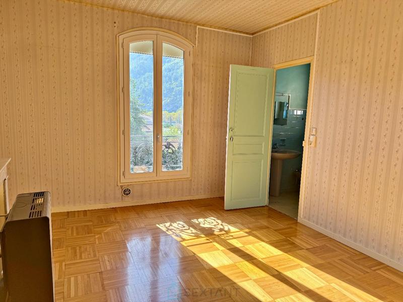 Maison - 175 m² - 7 pièces