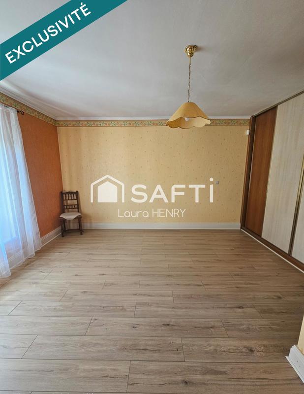 Maison - 275 m² - 8 pièces