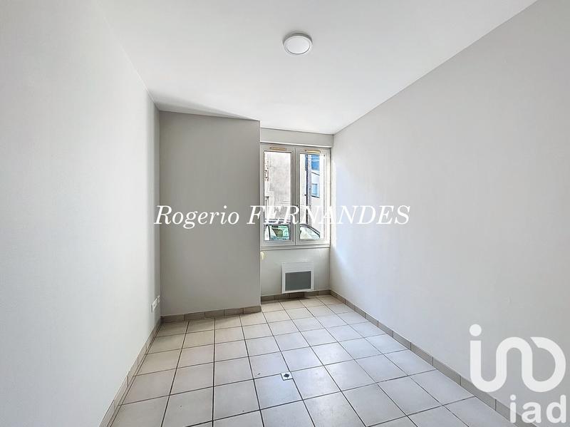 Appartement - 93 m² - 8 pièces