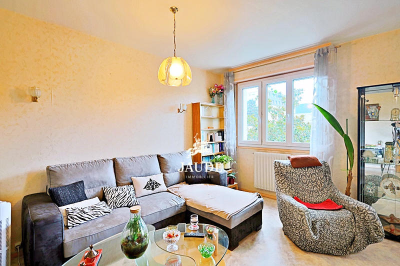 Appartement - 114 m² - 6 pièces