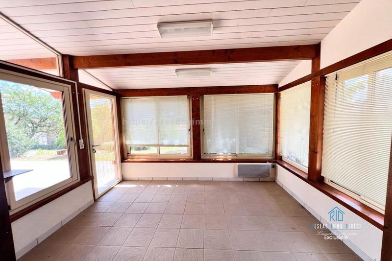 Maison traditionnelle - 148 m² - 6 pièces