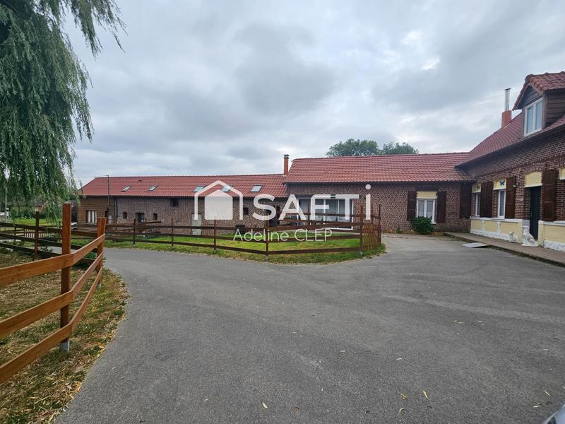 Maison - 386 m² - 10 pièces