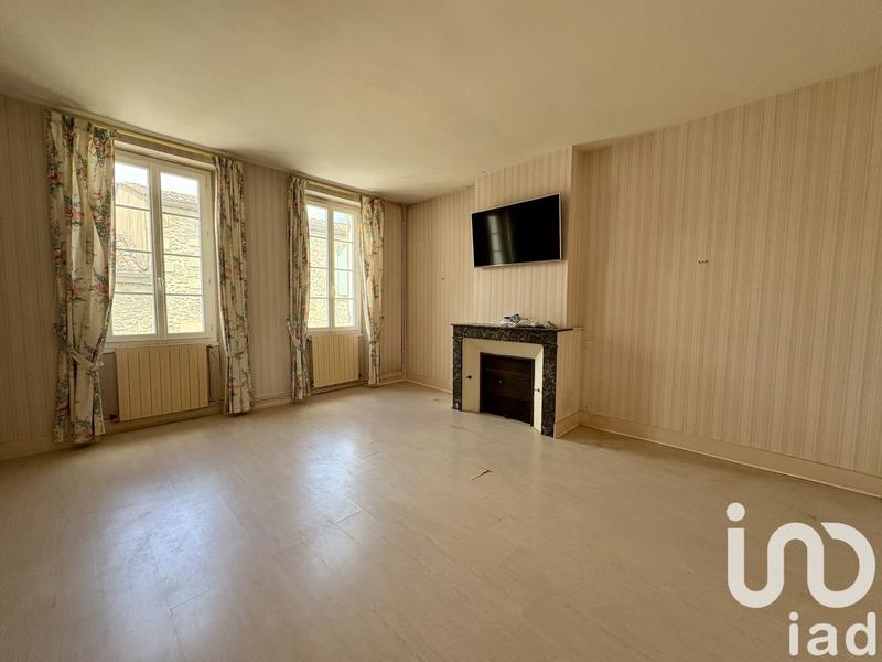 Maison - 330 m² - 9 pièces