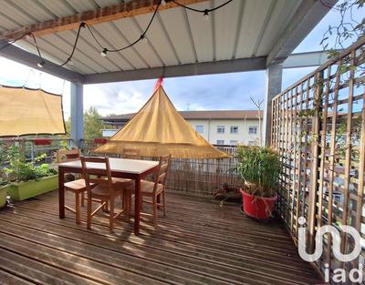 Appartement - 82 m² - 4 pièces