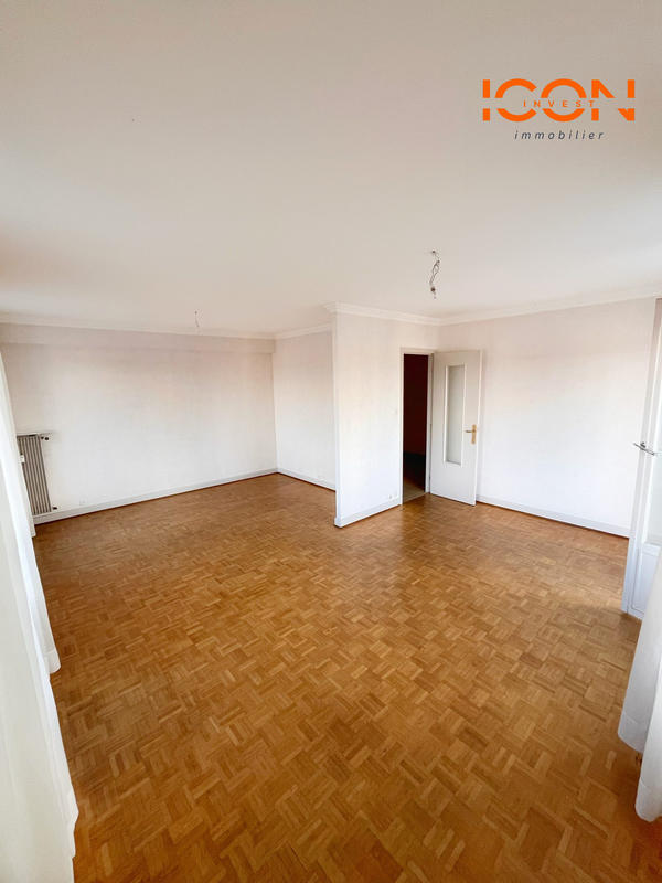 Appartement - 93 m² - 4 pièces