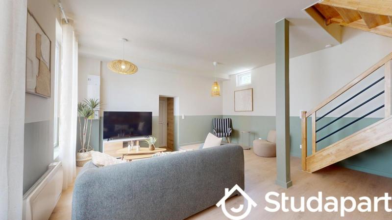 Chambre - 9 m² - 1 pièce