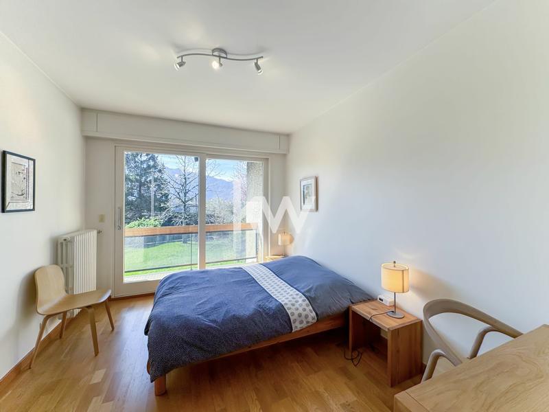 Maison - 321 m² - 11 pièces