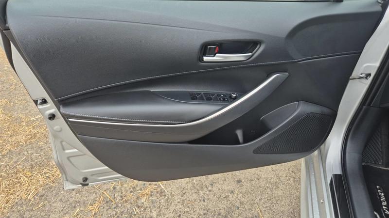 Toyota Corolla 1.8 Vvt-i 122 Hybrid Cvt Design