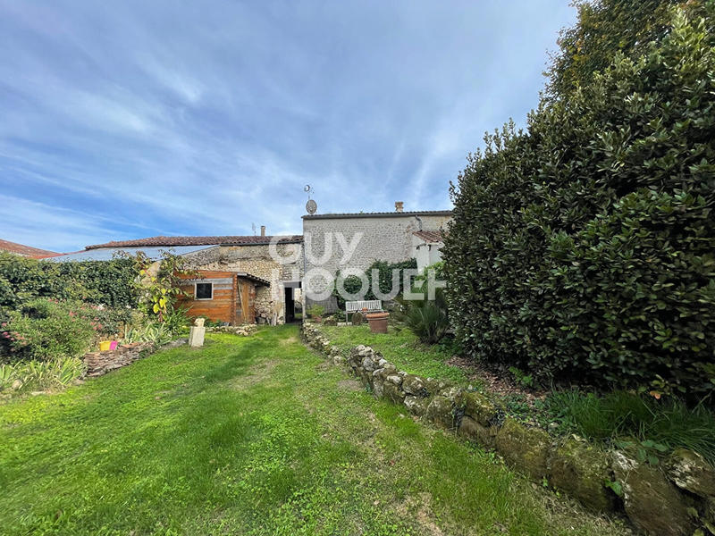 Maison - 84 m² - 4 pièces